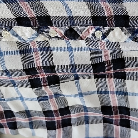 💙 NEVER WORN PLAID THIN FLANNEL BEACH COVER UP BUTTON UP - Picture 5 of 5